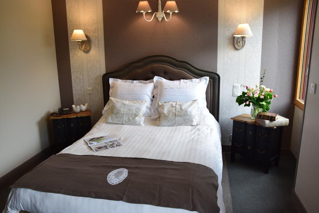 Le Petit Relais Hotel Cales  Room photo