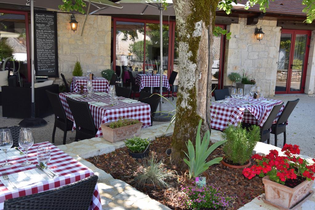 Le Petit Relais Hotel Cales  Exterior photo