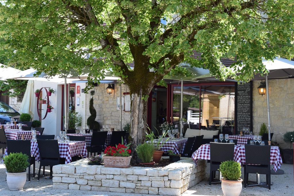 Le Petit Relais Hotel Cales  Exterior photo